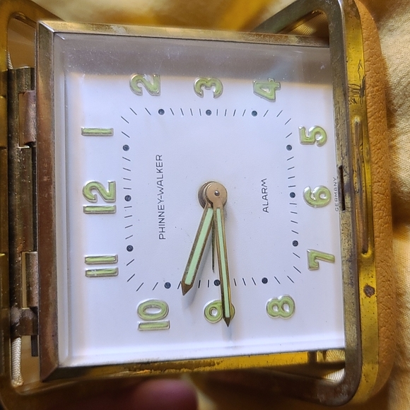 1960s Vintage Phinney Walker Travel Alarm Clock - Picture 8 of 8